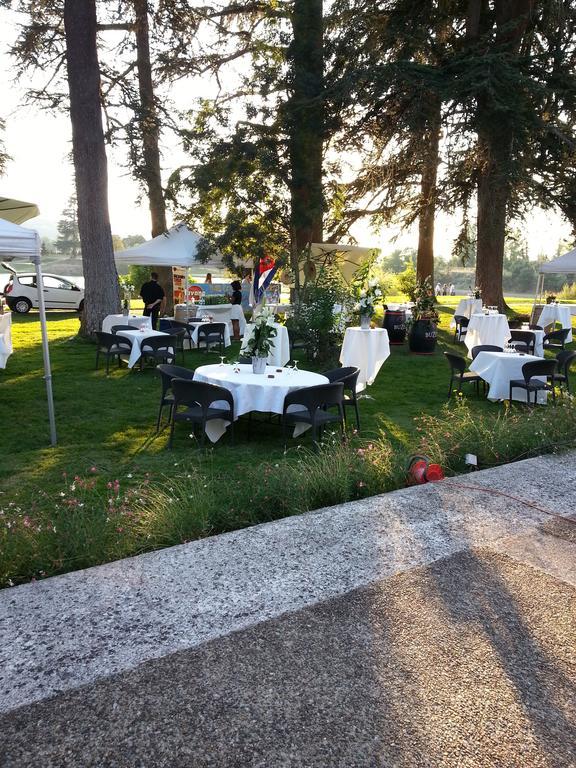 Camping Parc Du Chateau D'Allot Hotel Boe Luaran gambar
