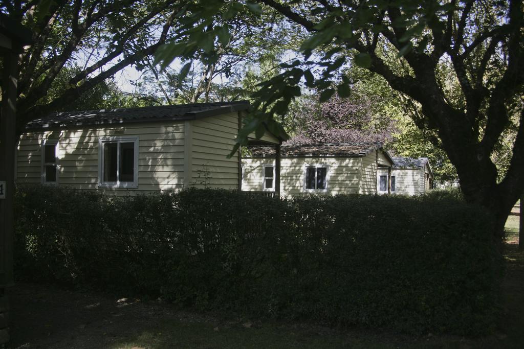 Camping Parc Du Chateau D'Allot Hotel Boe Luaran gambar