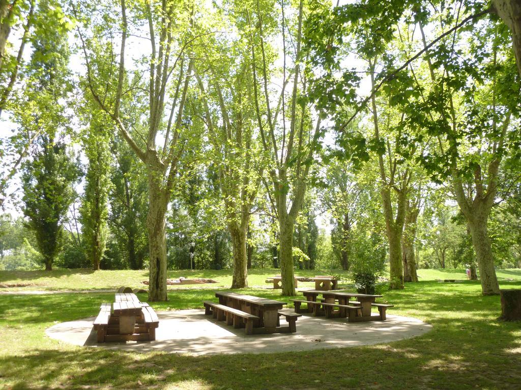 Camping Parc Du Chateau D'Allot Hotel Boe Luaran gambar