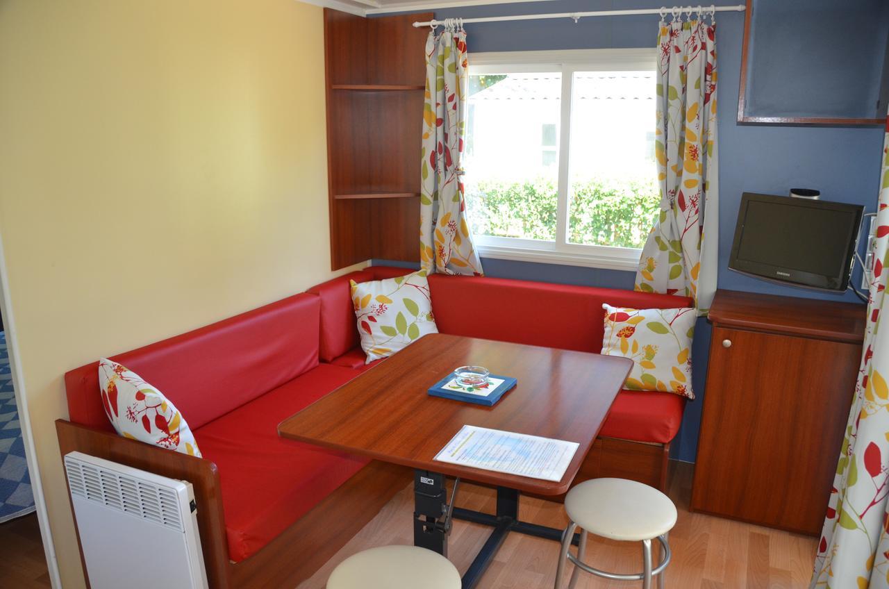 Camping Parc Du Chateau D'Allot Hotel Boe Luaran gambar