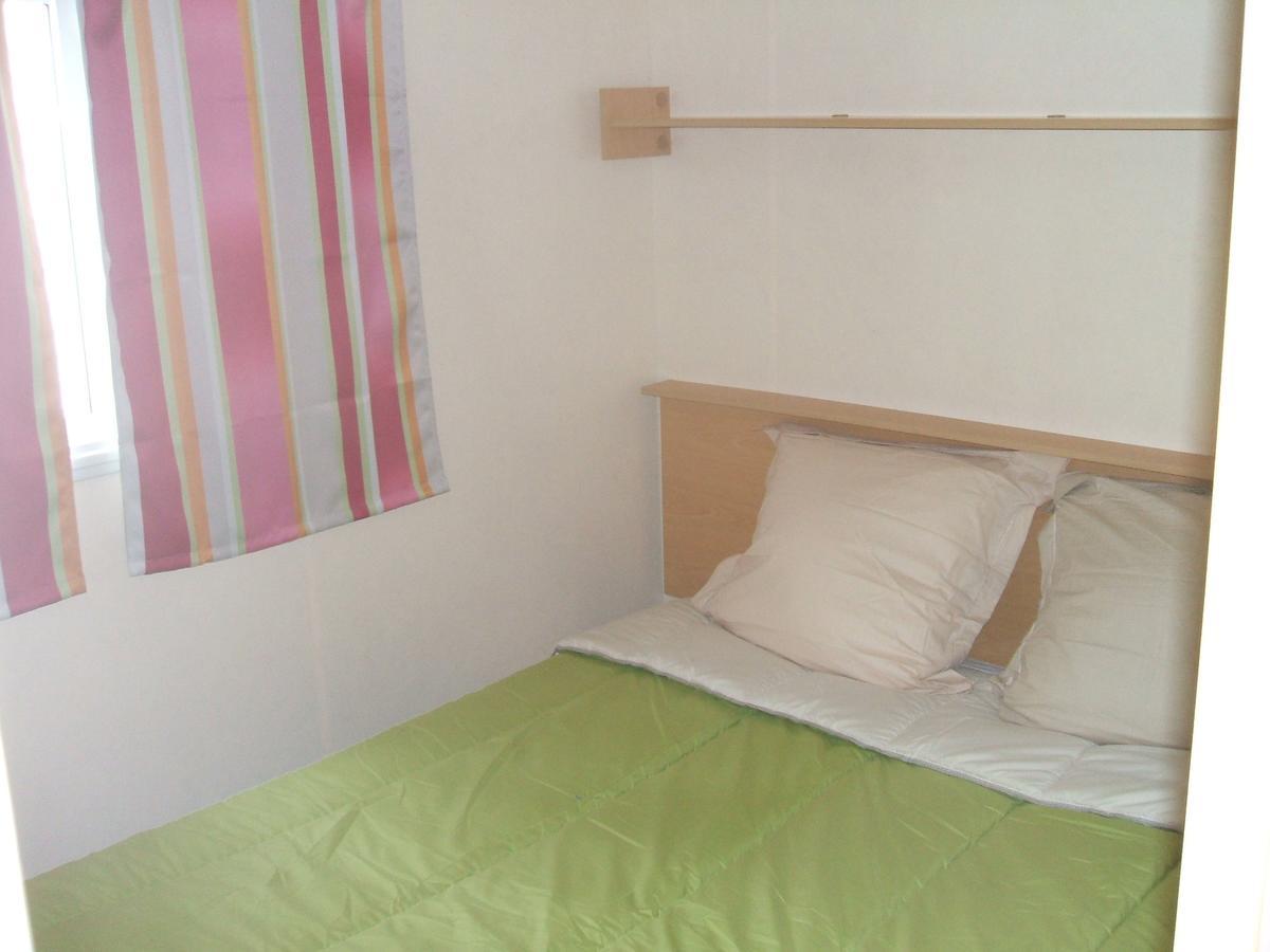 Camping Parc Du Chateau D'Allot Hotel Boe Luaran gambar
